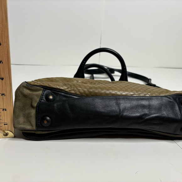 Rag and bone olive green suede and leather convertible crossbody bag - Picture 3 of 5